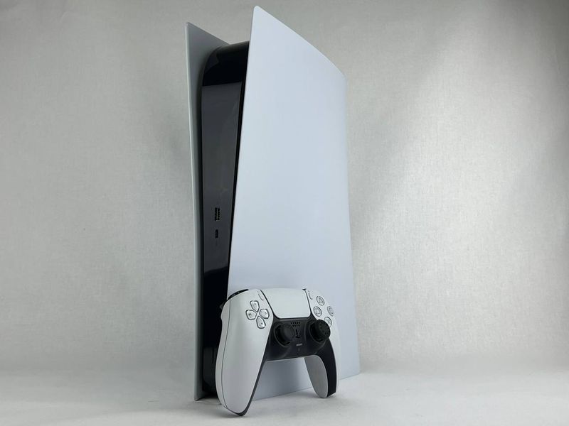Консоль Sony PlayStation 5 Digital Edition 825GB White Б/У + Геймпад Бездротовий DualSense 412 фото
